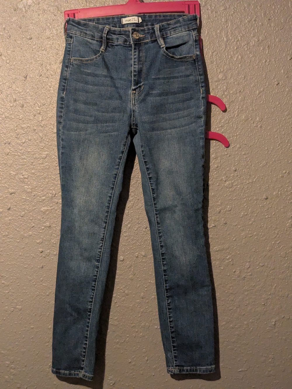 Sz 2 Blue Skinny Jeans with Faded Wash